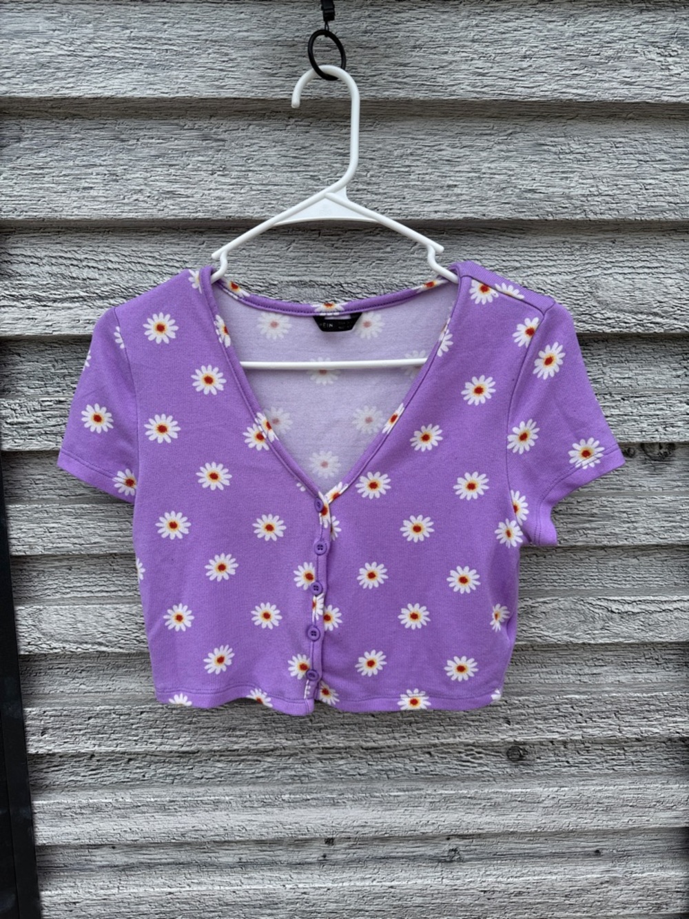 SHEIN Lavender Daisy Print Button-Front Crop Top